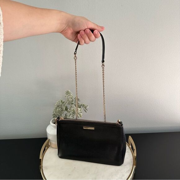 Ted Baker Black Mini Grain Minimalist Crossbody Bag with Gold Chain Hardware - Picture 5 of 16